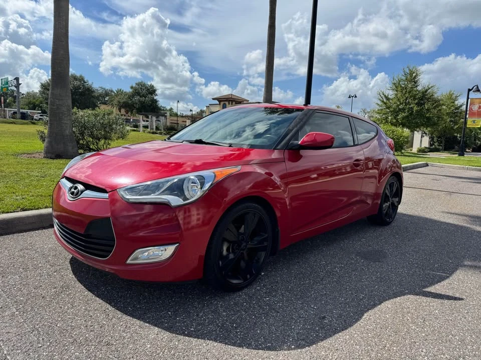 2016 Hyundai Veloster - Image 3 of 9