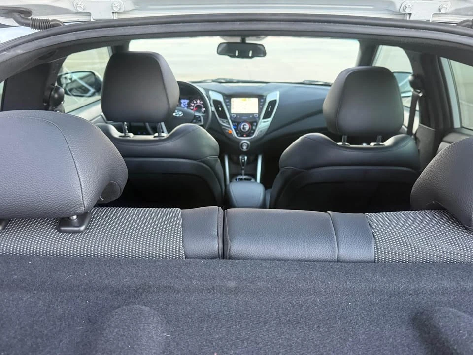 2016 Hyundai Veloster - Image 19 of 19