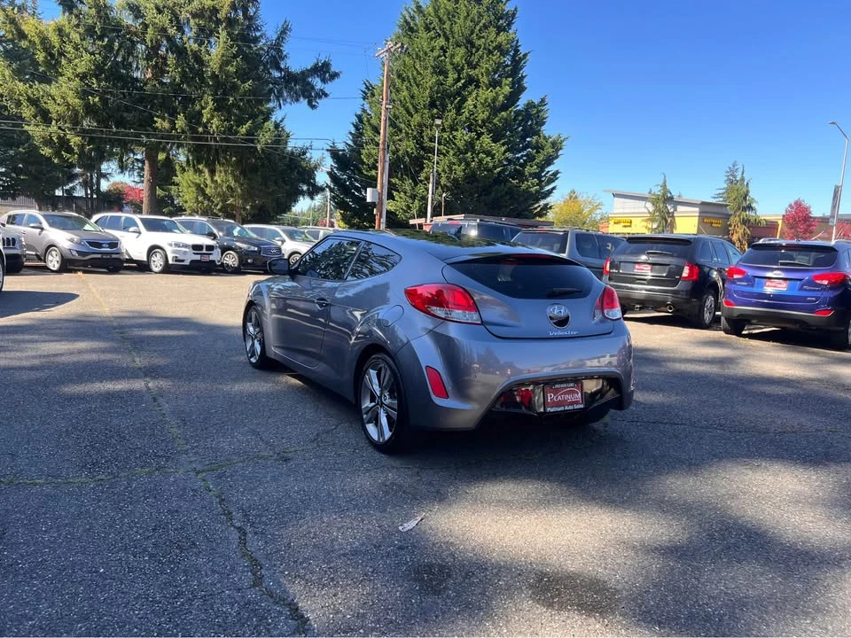 2016 Hyundai Veloster - Image 5 of 16