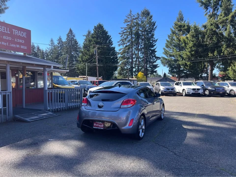 2016 Hyundai Veloster - Image 7 of 16