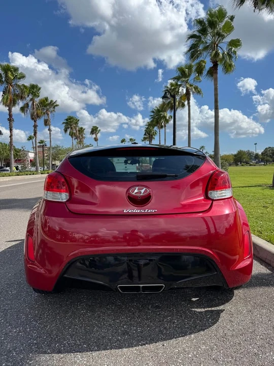 2016 Hyundai Veloster - Image 4 of 9