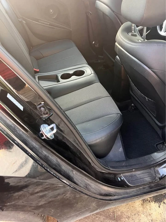2016 Hyundai Veloster - Image 9 of 9