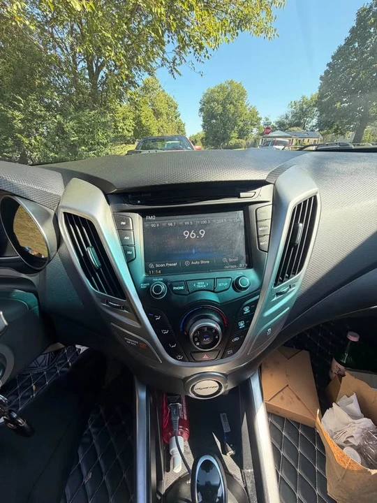 2016 Hyundai Veloster - Image 20 of 20