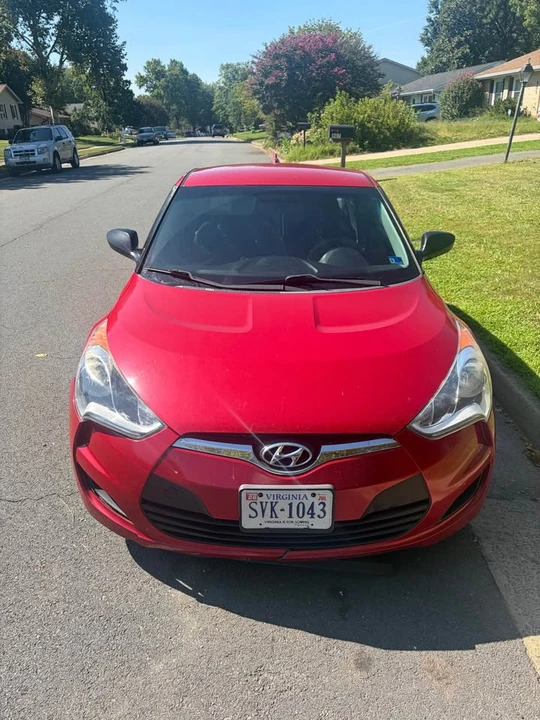 2016 Hyundai Veloster - Image 16 of 20