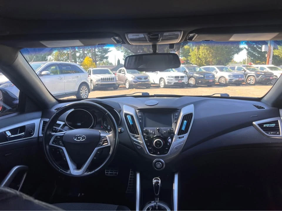 2016 Hyundai Veloster - Image 13 of 16