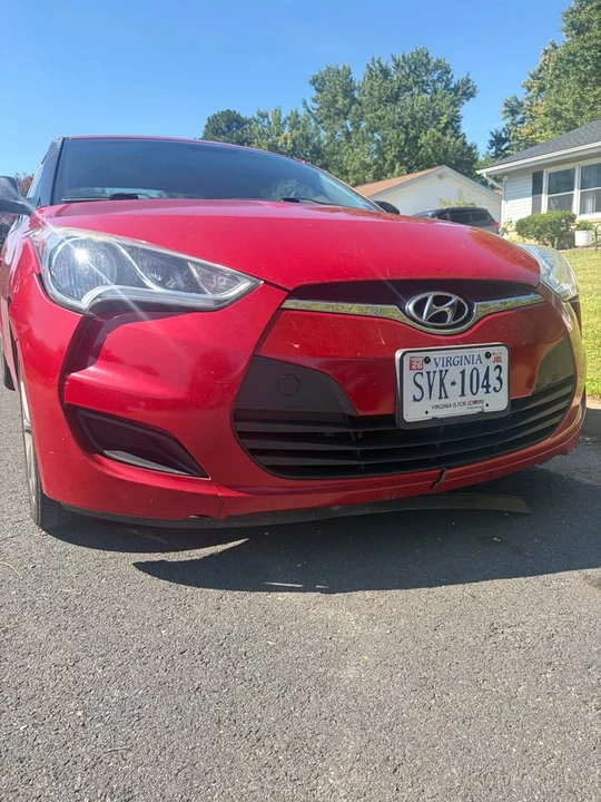 2016 Hyundai Veloster - Image 15 of 20