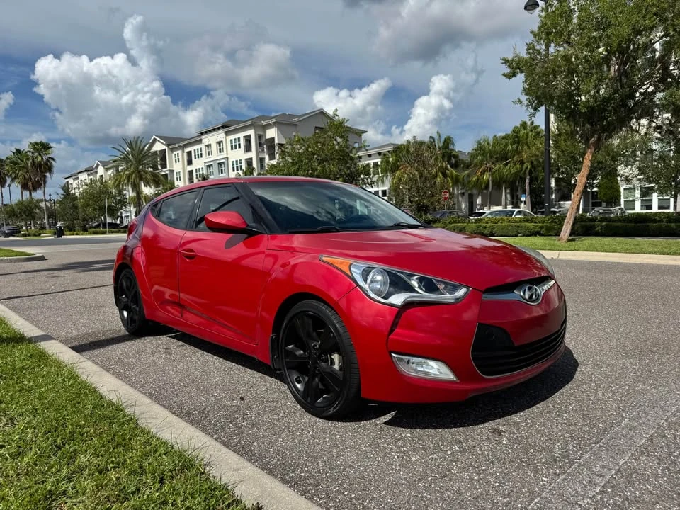 2016 Hyundai Veloster - Image 5 of 9