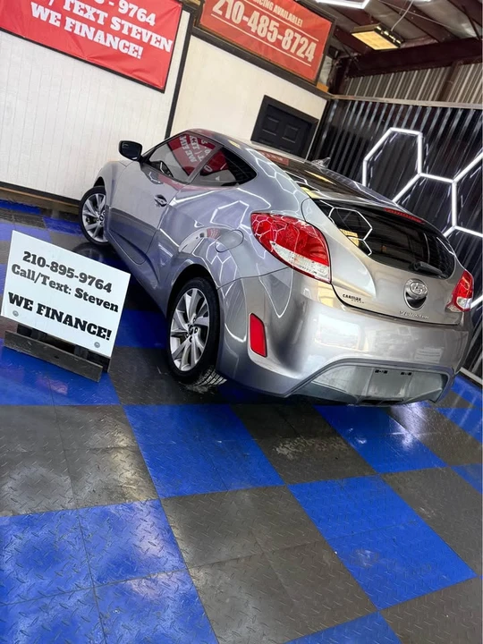 2016 Hyundai Veloster - Image 14 of 14