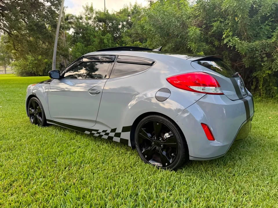 2016 Hyundai Veloster - Image 7 of 13