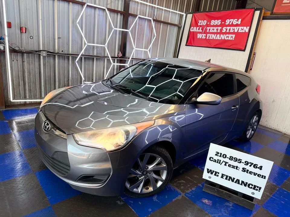 2016 Hyundai Veloster - Image 3 of 14
