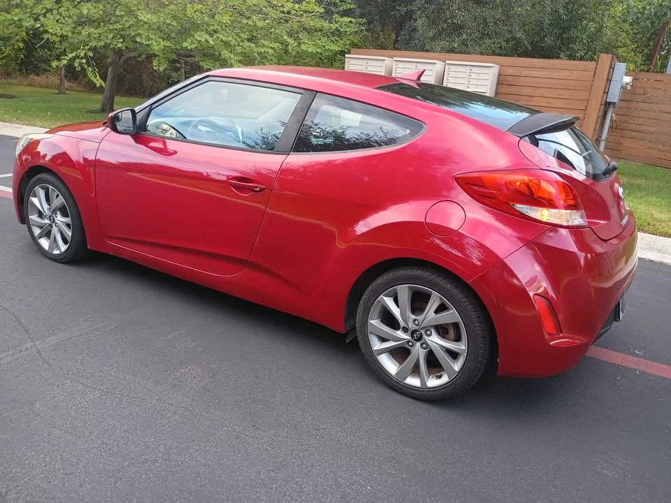 2016 Hyundai Veloster - Image 5 of 12