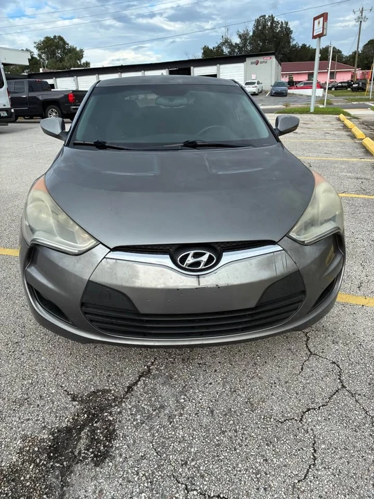 2016 Hyundai Veloster - Image 8 of 12