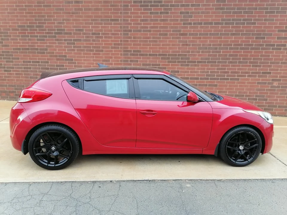 2016 Hyundai Veloster - Image 7 of 20