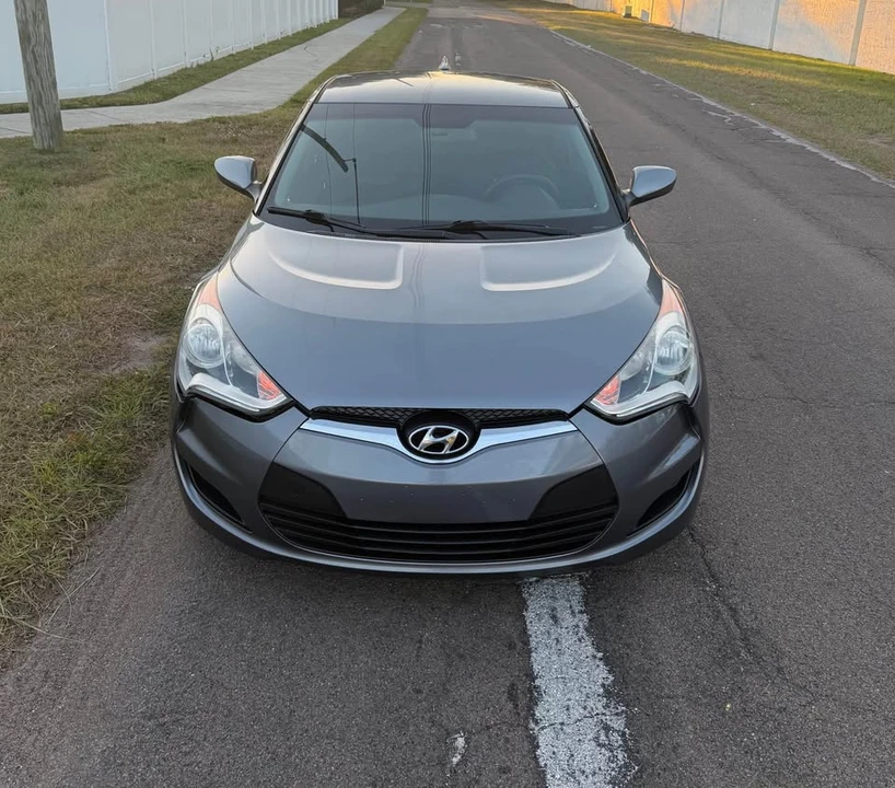 2016 Hyundai Veloster - Image 4 of 19