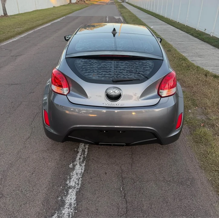 2016 Hyundai Veloster - Image 5 of 19