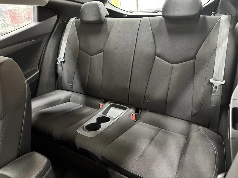 2016 Hyundai Veloster - Image 13 of 22