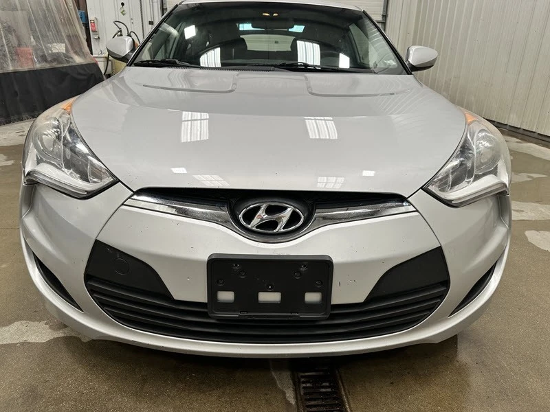 2016 Hyundai Veloster - Image 20 of 22