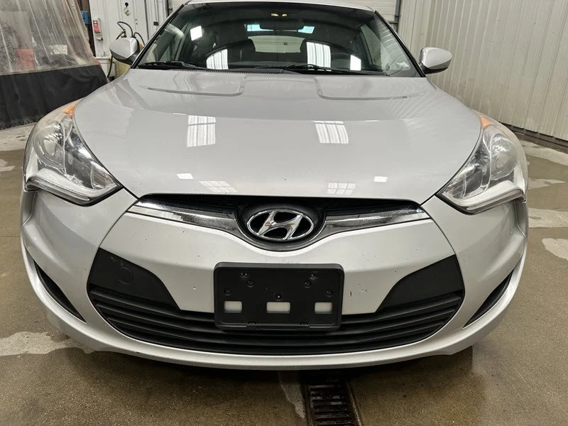 2016 Hyundai Veloster - Image 20 of 21