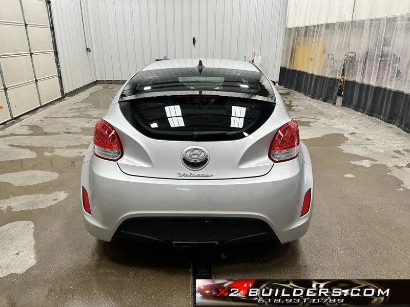 2016 Hyundai Veloster - Image 5 of 21