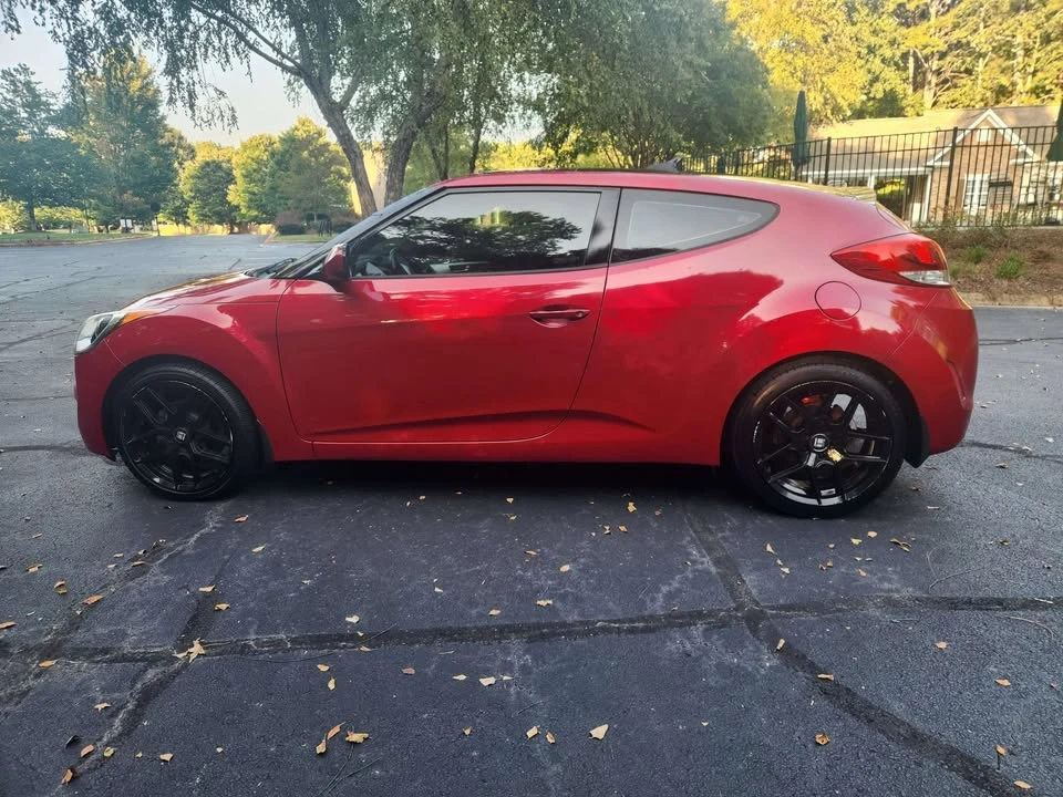 2016 Hyundai Veloster - Image 8 of 14