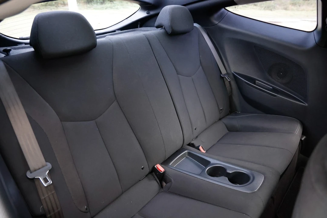 2016 Hyundai Veloster - Image 14 of 21