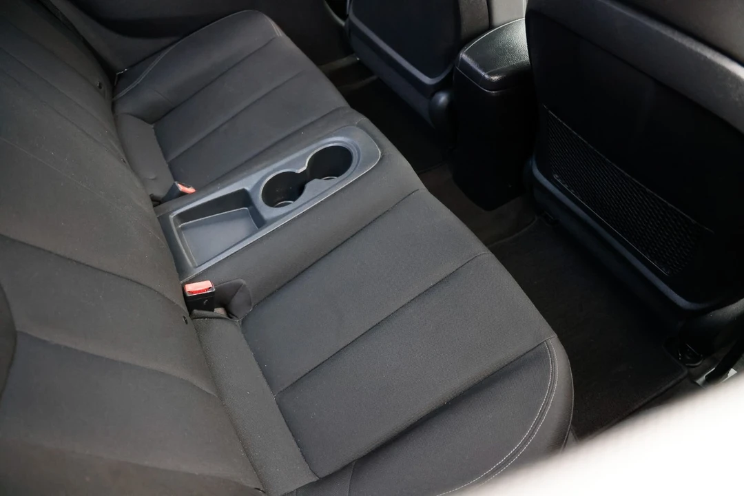 2016 Hyundai Veloster - Image 12 of 21