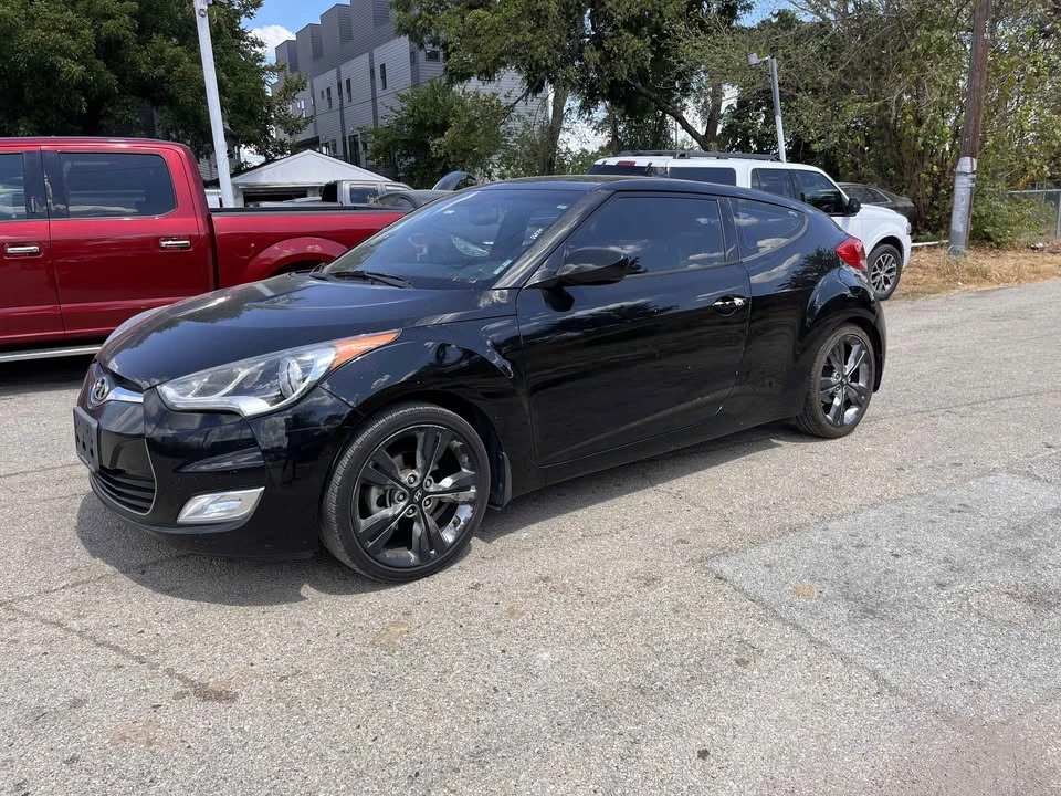 2016 Hyundai Veloster - Image 3 of 14