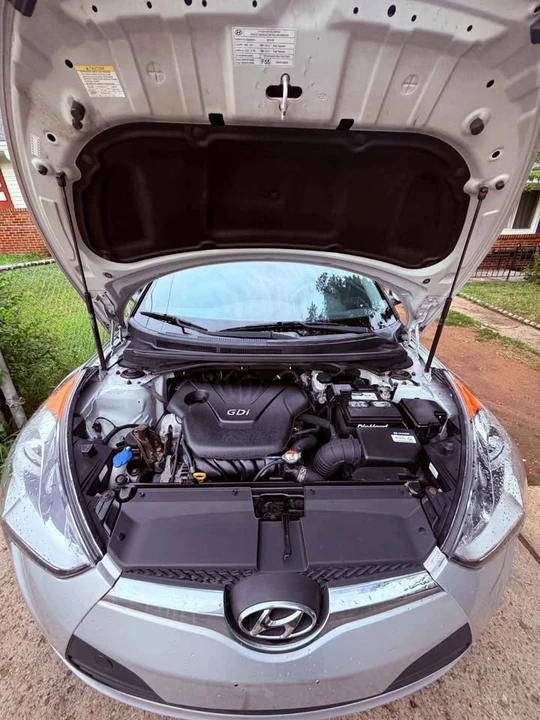 2016 Hyundai Veloster - Image 19 of 20