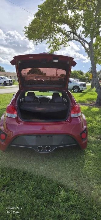 2016 Hyundai Veloster - Image 8 of 15