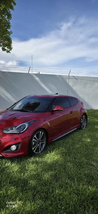 2016 Hyundai Veloster - Image 15 of 15