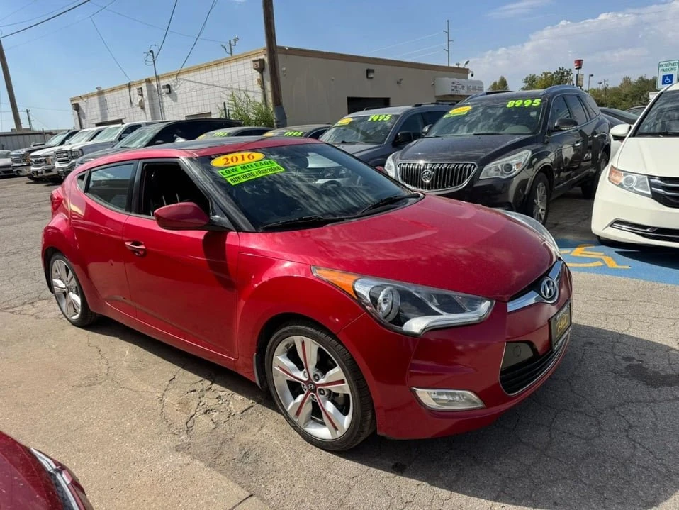 2016 Hyundai Veloster - Image 6 of 20