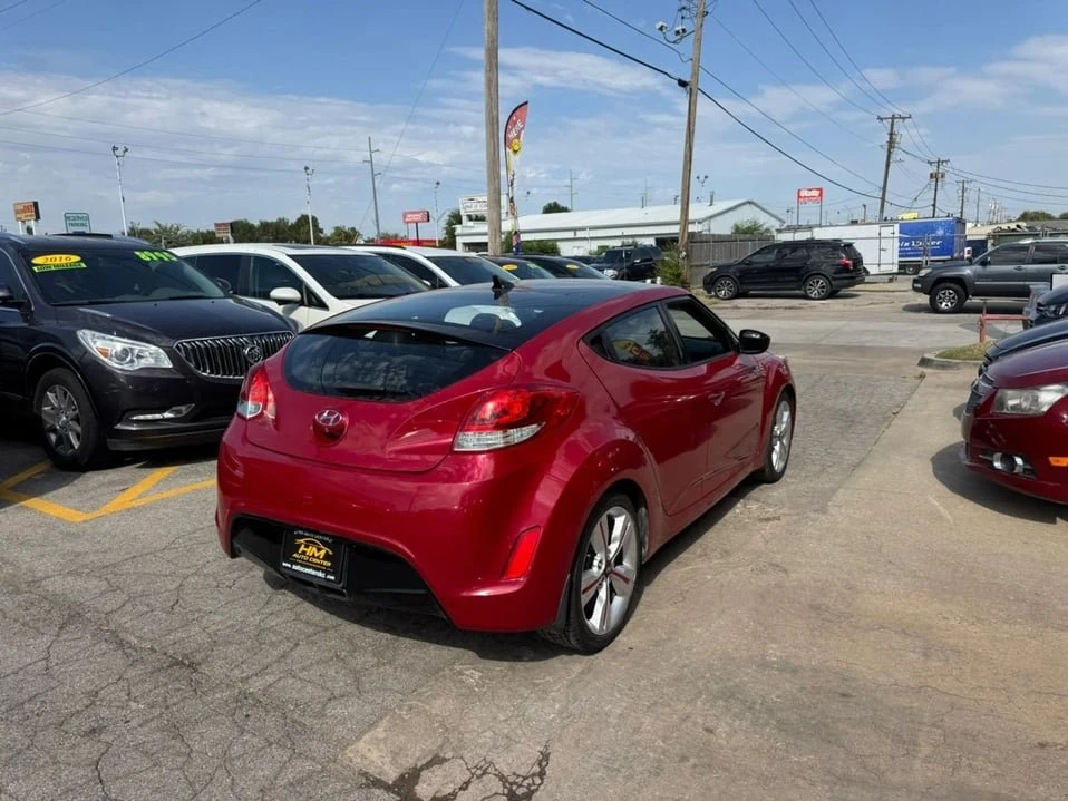 2016 Hyundai Veloster - Image 4 of 20