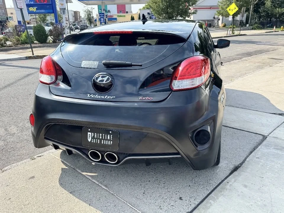 2016 Hyundai Veloster - Image 11 of 20