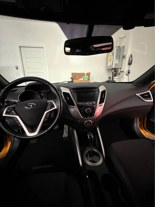2016 Hyundai Veloster - Image 4 of 6