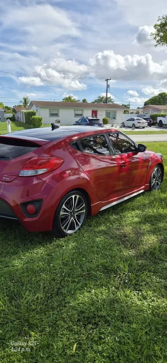 2016 Hyundai Veloster - Image 7 of 15
