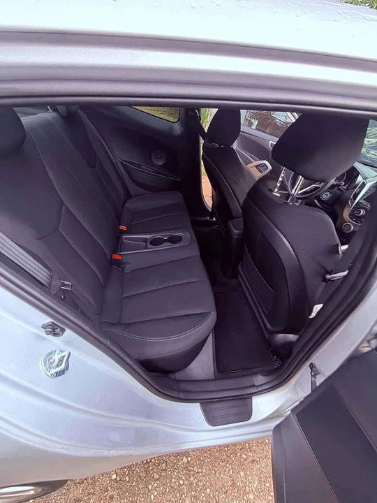 2016 Hyundai Veloster - Image 11 of 20