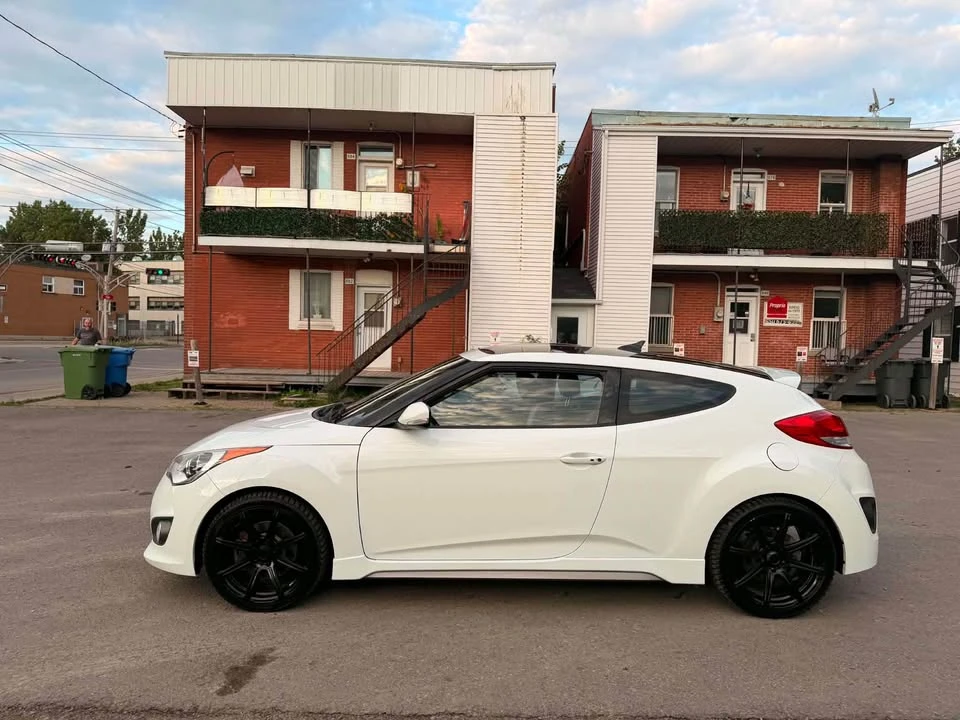 2016 Hyundai Veloster - Image 6 of 13