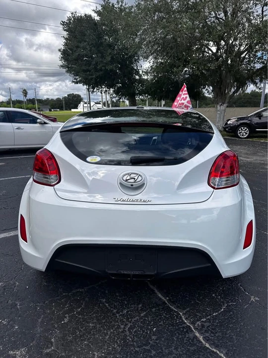 2016 Hyundai Veloster - Image 7 of 7
