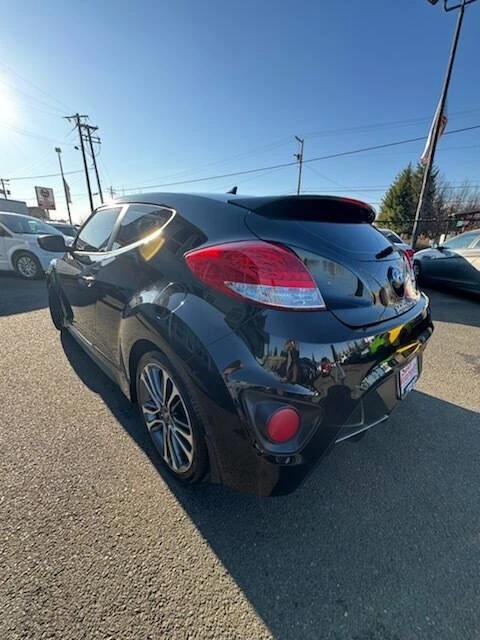 2016 Hyundai Veloster - Image 7 of 15