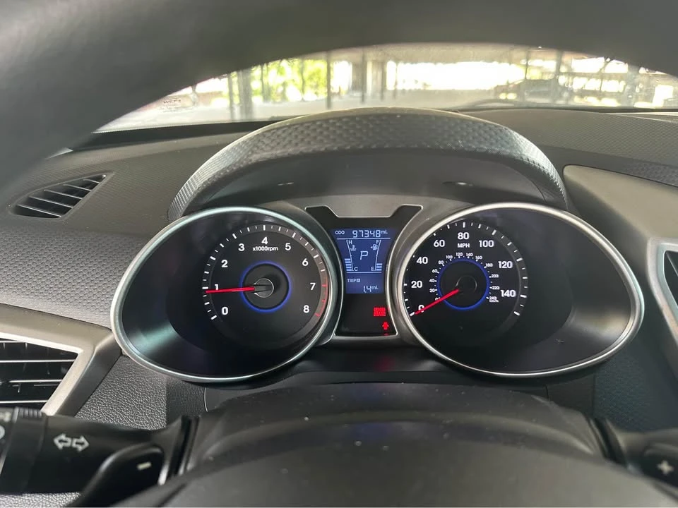 2016 Hyundai Veloster - Image 3 of 9