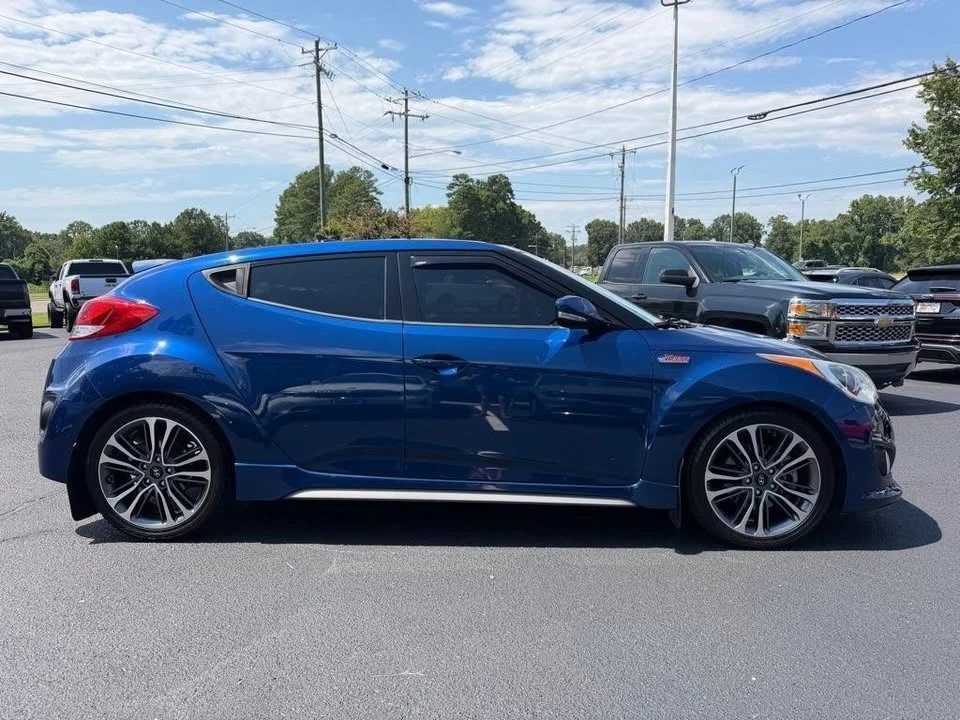 2016 Hyundai Veloster - Image 4 of 19
