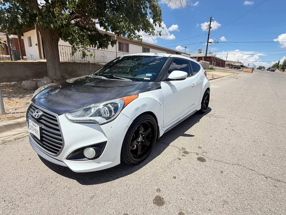 2016 Hyundai Veloster - Image 4 of 6