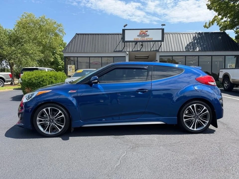 2016 Hyundai Veloster - Image 11 of 19