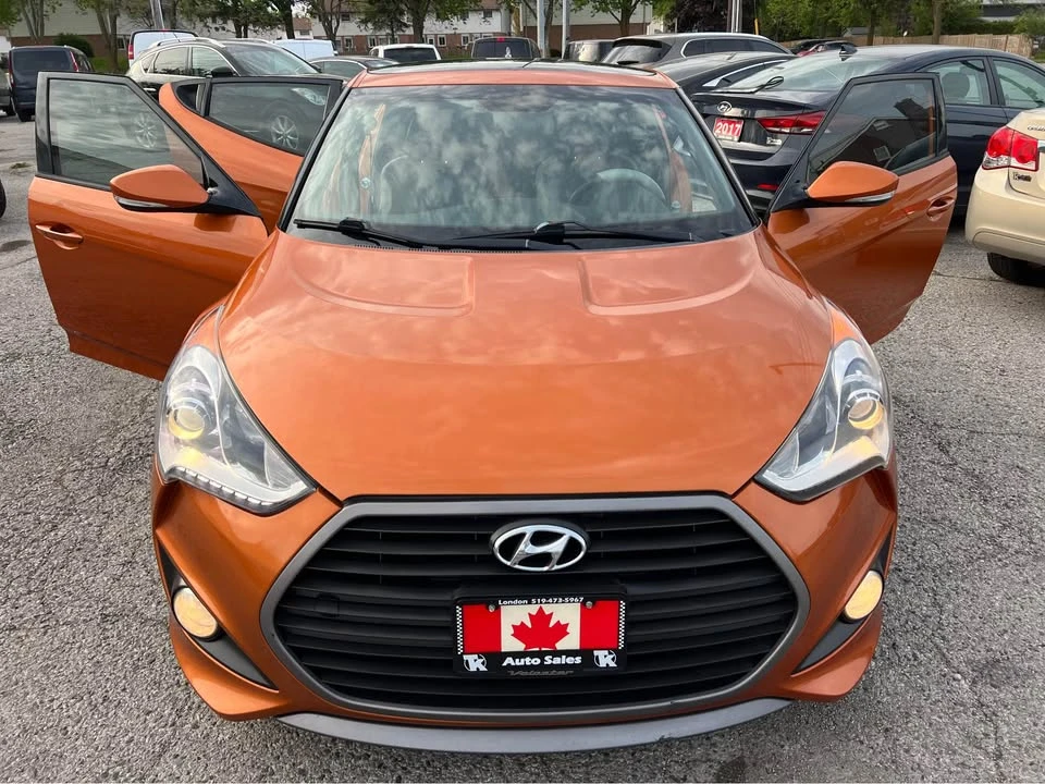 2016 Hyundai Veloster - Image 17 of 17