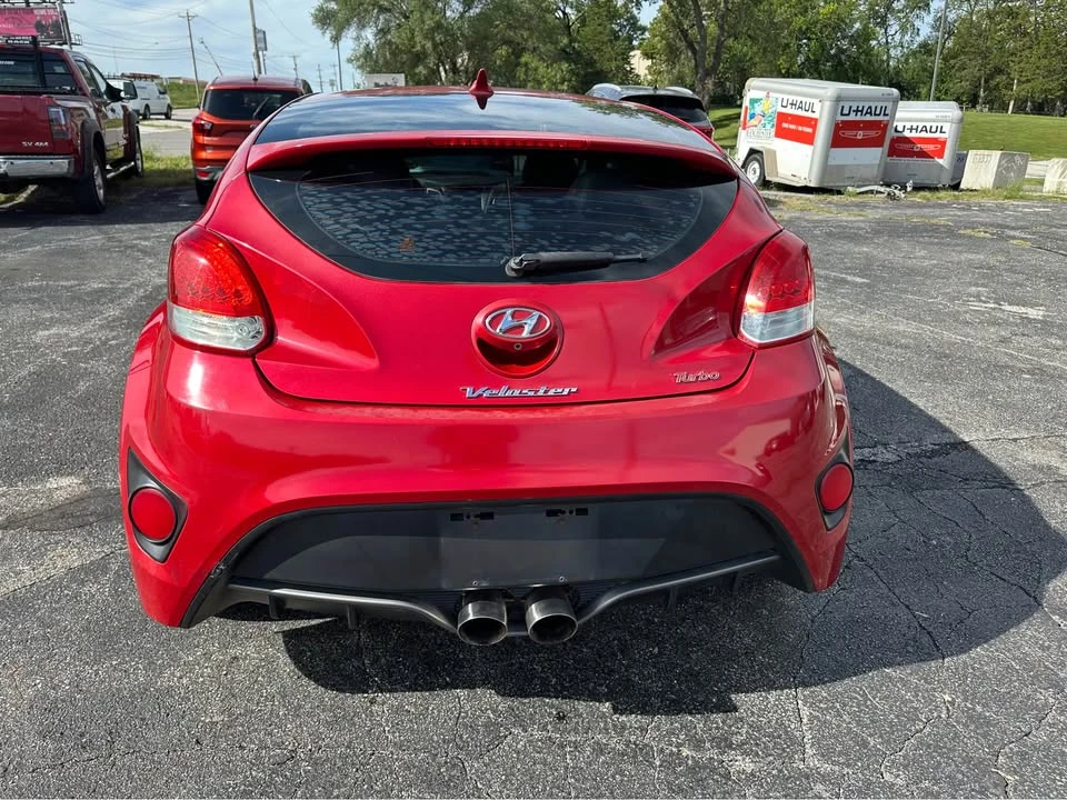 2016 Hyundai Veloster - Image 5 of 14