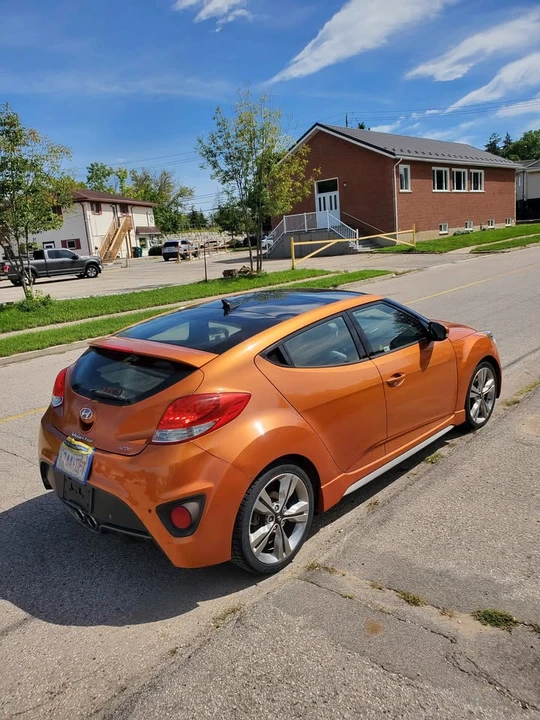 2016 Hyundai Veloster - Image 7 of 15