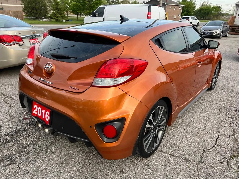 2016 Hyundai Veloster - Image 4 of 17
