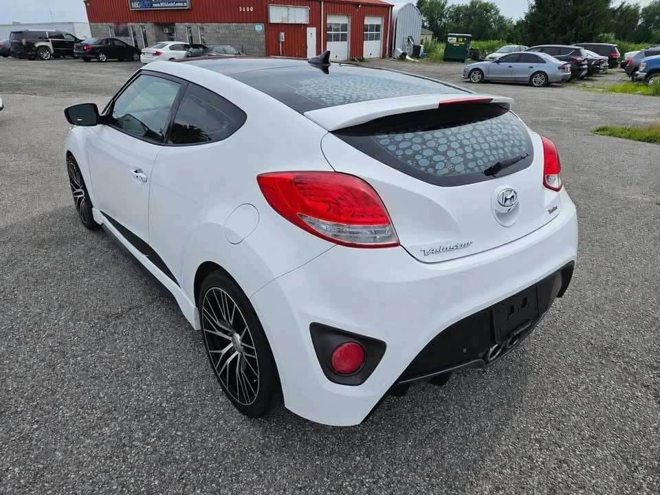 2016 Hyundai Veloster - Image 5 of 20