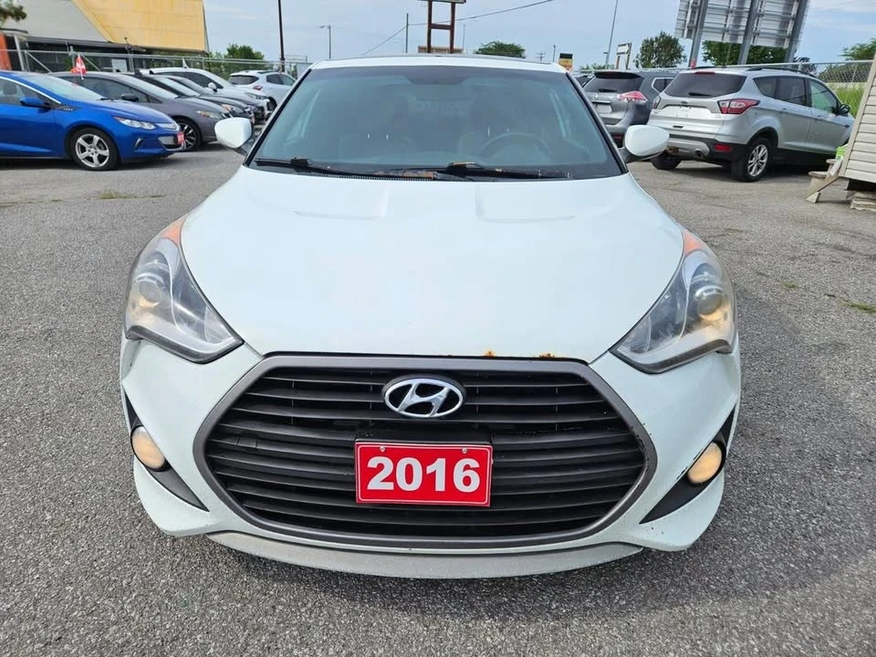 2016 Hyundai Veloster - Image 2 of 20
