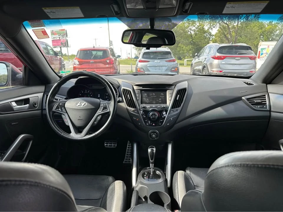 2016 Hyundai Veloster - Image 11 of 14